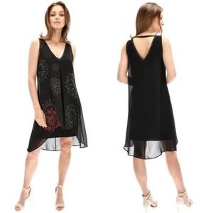 Elegant Black Sleeveless Dress